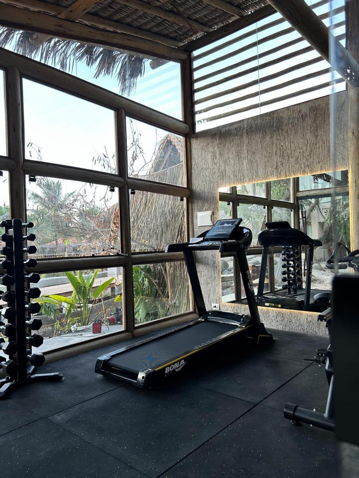 Villa Pantai Boutique Hotel อาชินส์ ภายนอก รูปภาพ