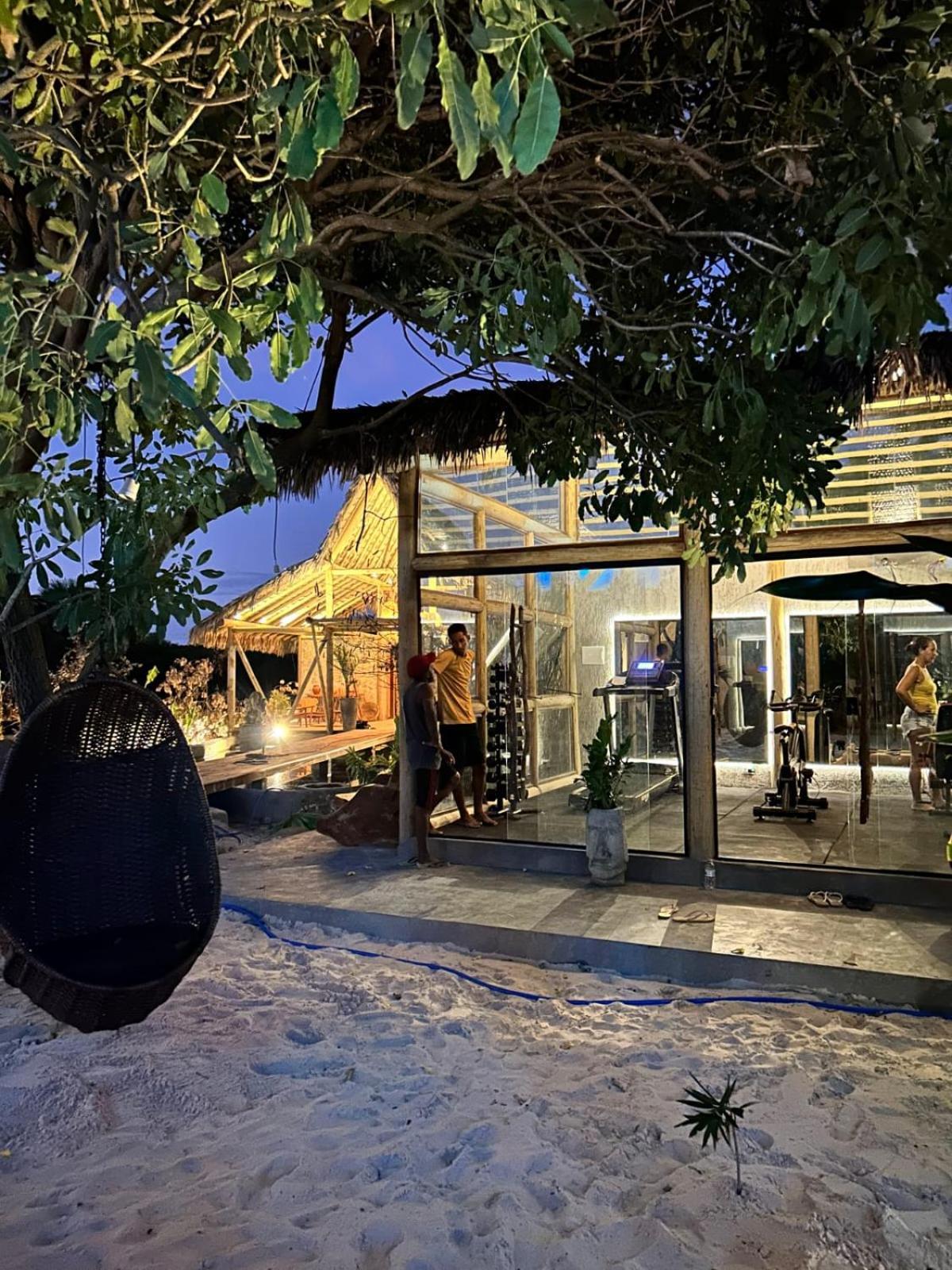 Villa Pantai Boutique Hotel อาชินส์ ภายนอก รูปภาพ