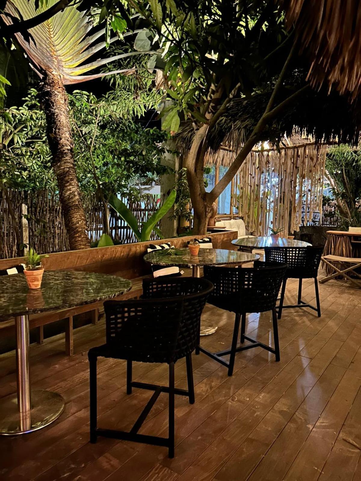 Villa Pantai Boutique Hotel อาชินส์ ภายนอก รูปภาพ