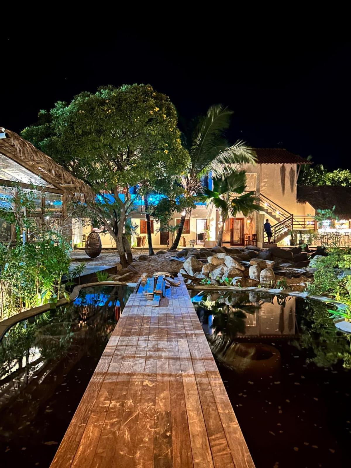 Villa Pantai Boutique Hotel อาชินส์ ภายนอก รูปภาพ