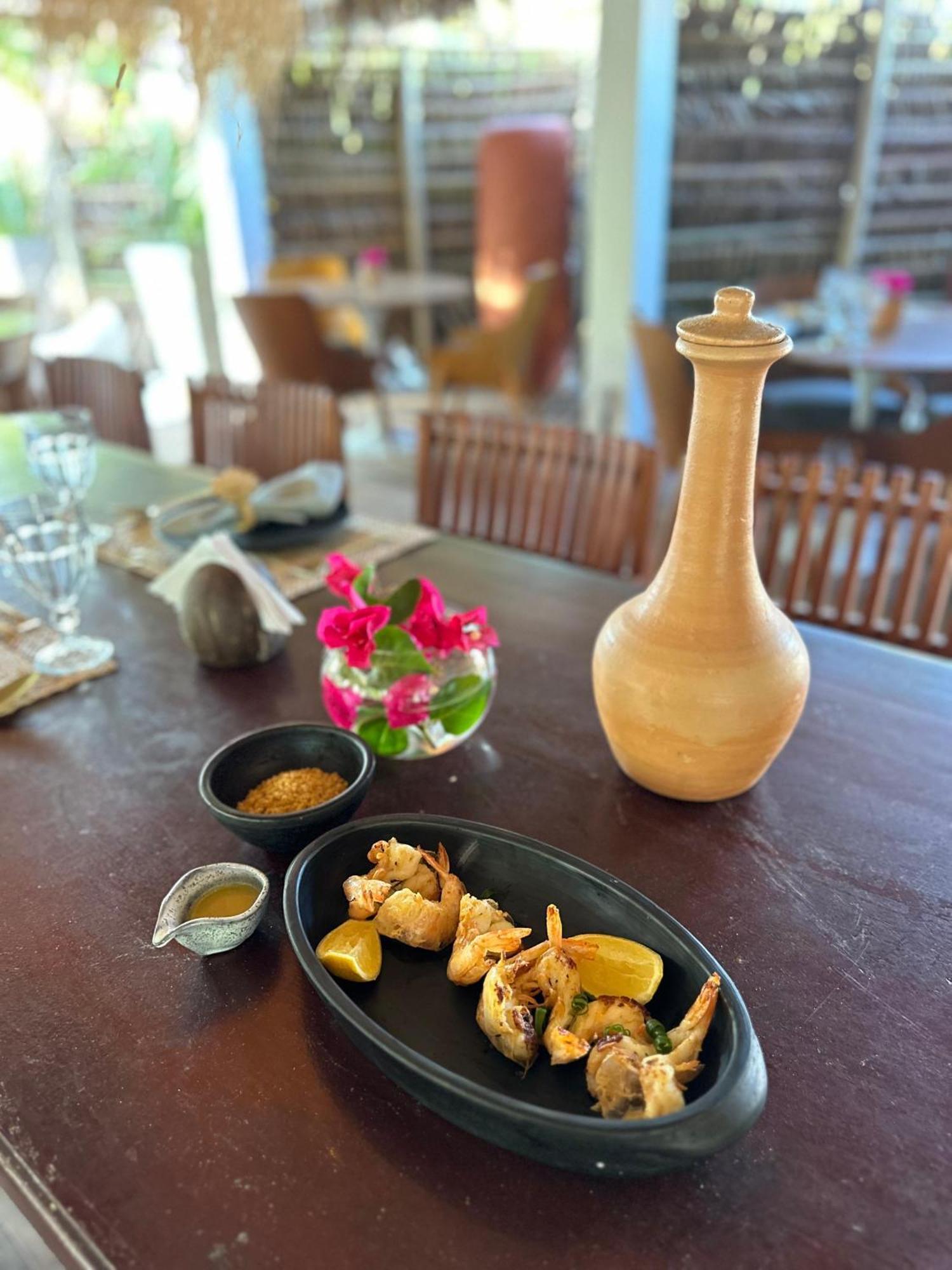 Villa Pantai Boutique Hotel อาชินส์ ภายนอก รูปภาพ